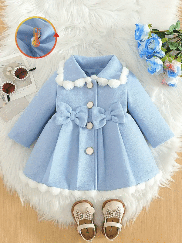 Stylish Girls Coat – Round Button & Lace Collar