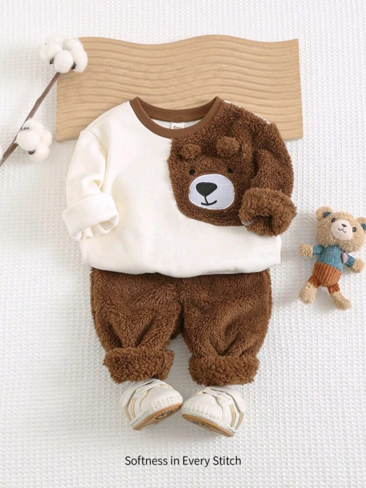 Cozy 2 Piece Baby Boy Bear Outfit – Bear Print Sweatshirt & Pants Set