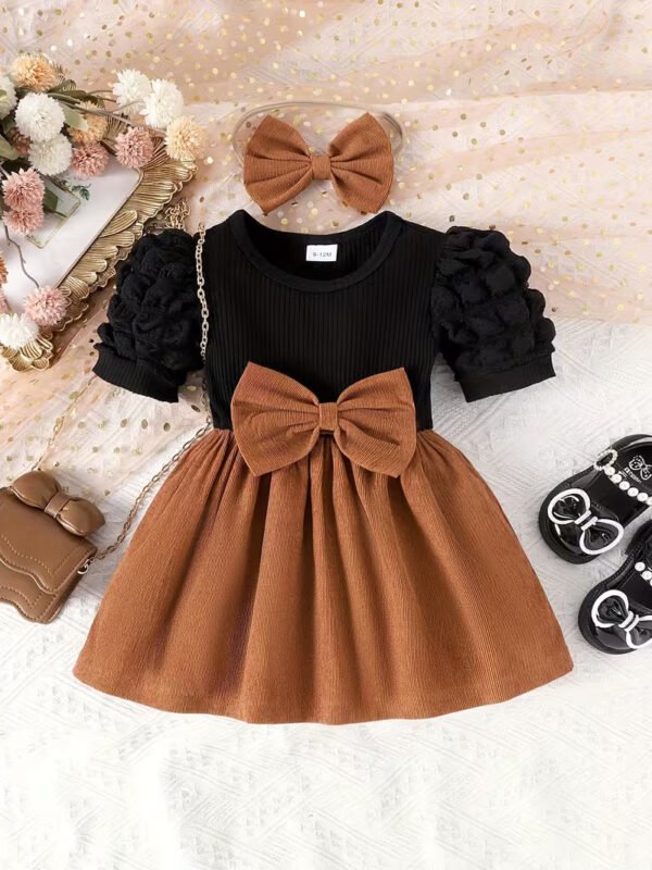 Baby Girl 2pcs Set – Ruffle Hem Dress with Butterfly Decor